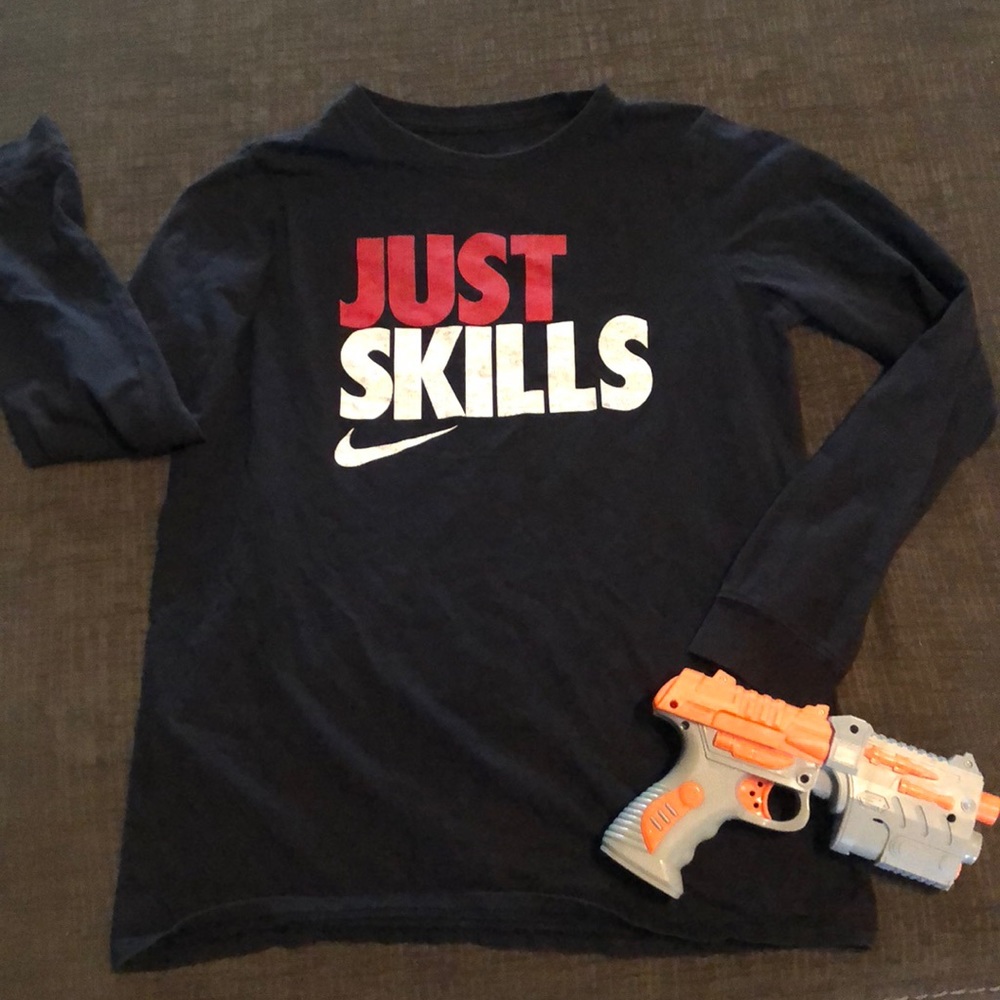 Nike black long sleeve shirt